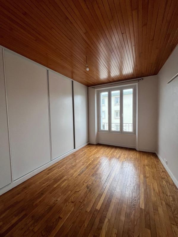 Appartement - 97 m² - 3 pièces