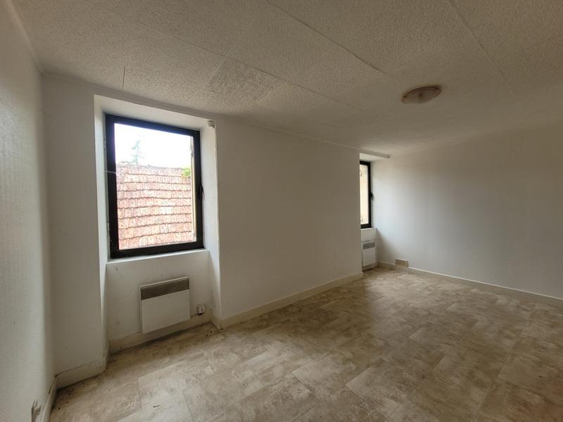 Maison de village - 326 m² - 9 pièces