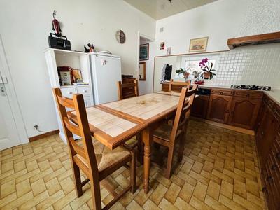Maison - 104 m² - 5 pièces