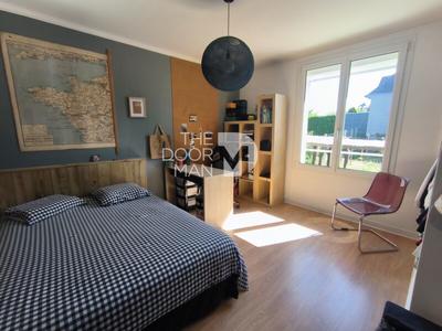 Maison - 155 m² - 8 pièces