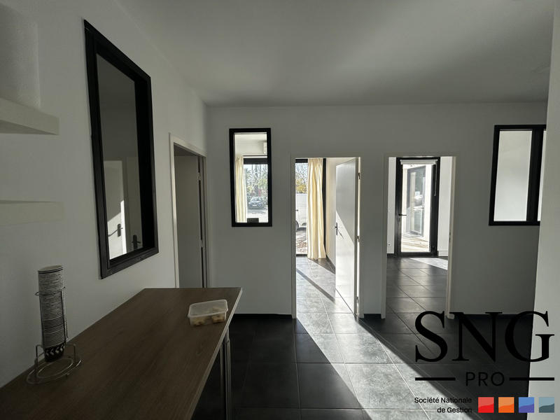 Bureau - 45 m² - 3 pièces