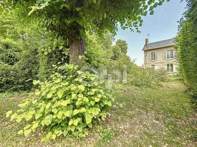 Maison - 107 m² - 5 pièces