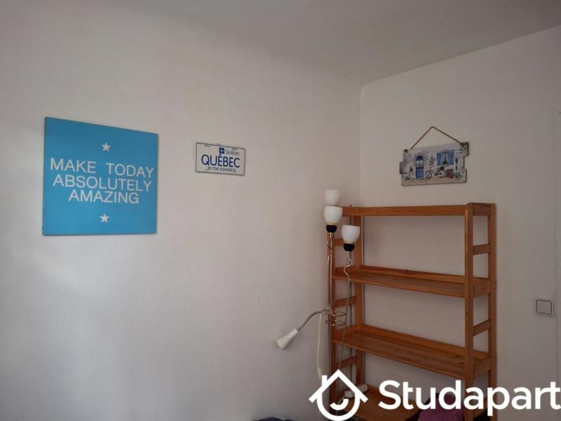 Chambre - 10 m² - 1 pièce