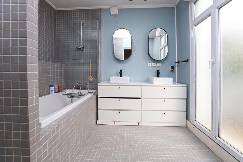 Maison - 150 m² - 8 pièces