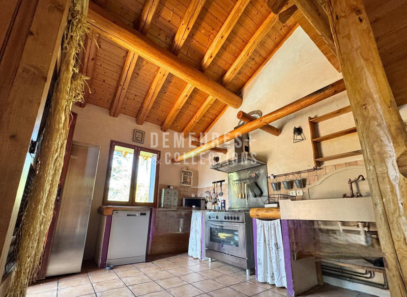 Maison - 171 m² - 8 pièces