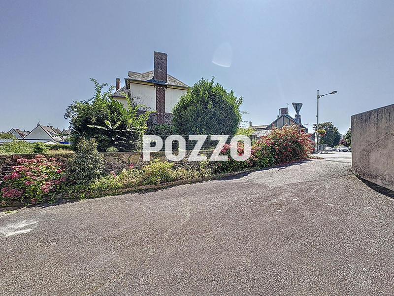 Maison - 113 m² - 6 pièces