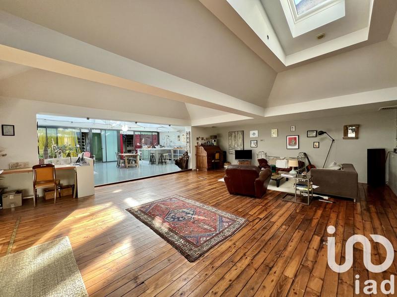 Appartement - 189 m² - 6 pièces