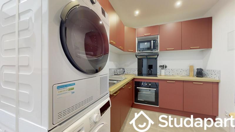 Chambre - 11 m² - 1 pièce