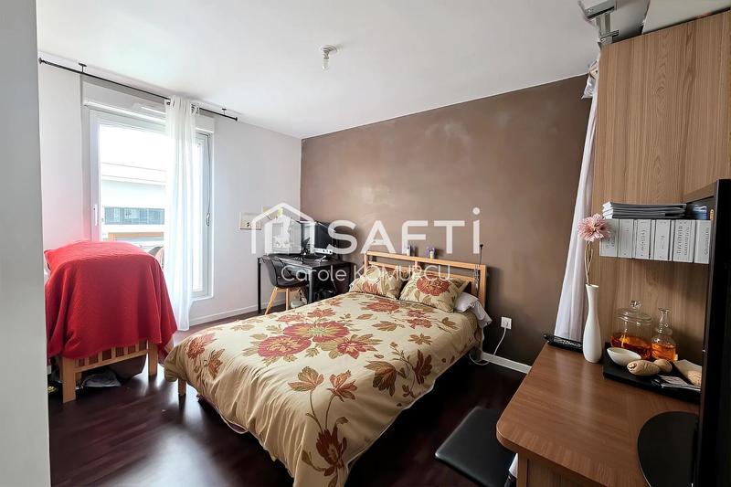 Appartement - 85 m² - 4 pièces