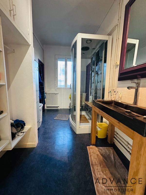 Maison - 127 m² - 5 pièces