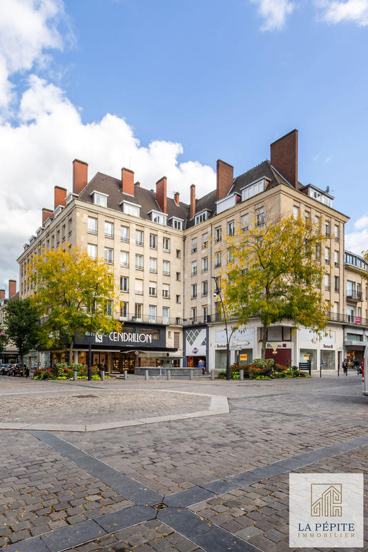 Appartement - 135 m² - 5 pièces