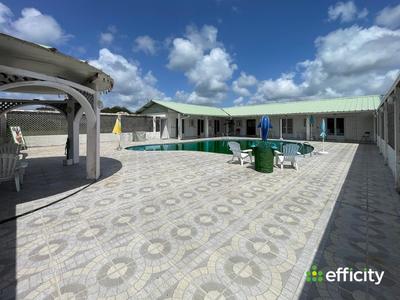 Terrain - 25 857 m²