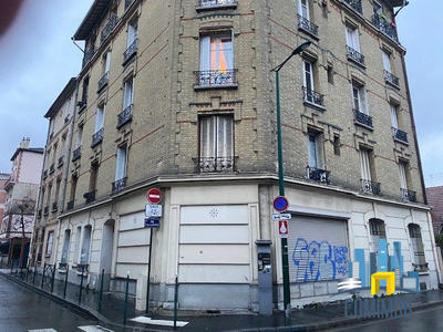 Local d'activités - 85 m² - 3 pièces