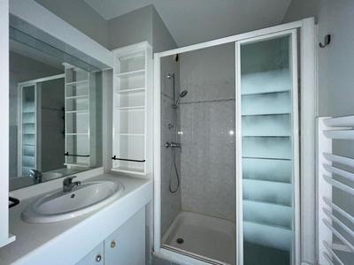 Appartement - 111 m² - 5 pièces