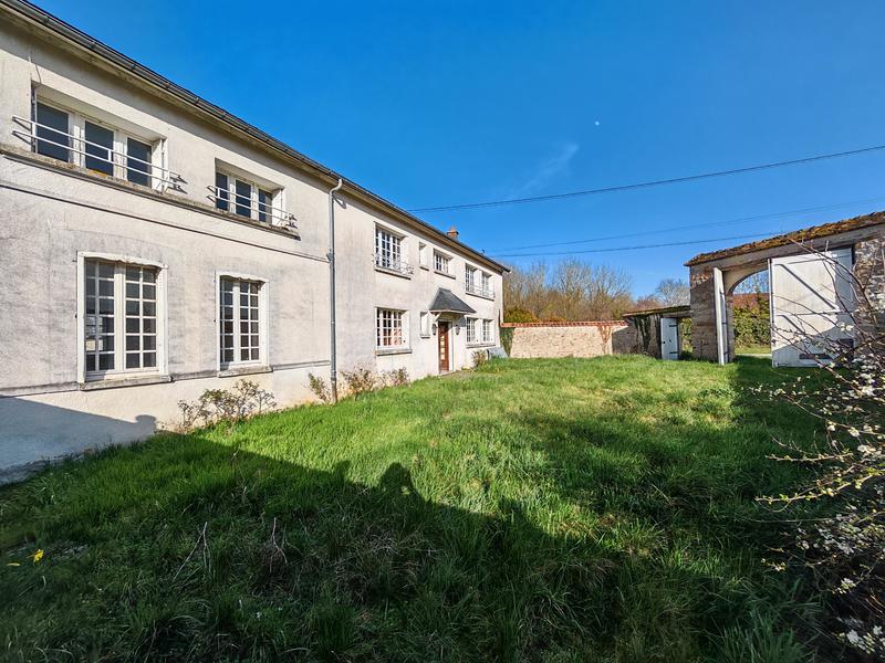 Villa - 240 m² - 9 pièces