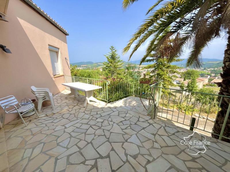 Villa - 145 m² - 5 pièces