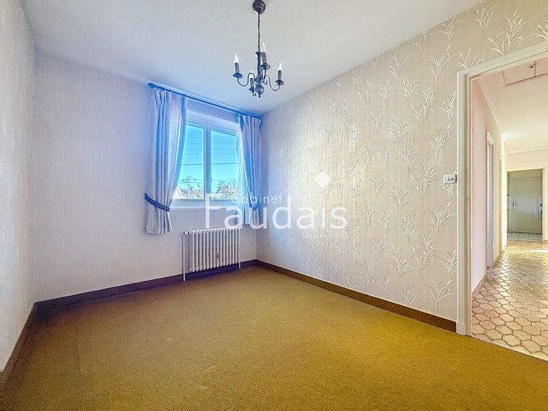 Maison - 81 m² - 5 pièces