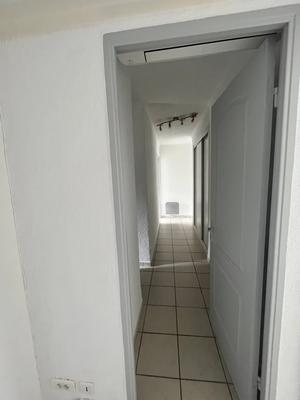 Appartement - 65 m² - 4 pièces