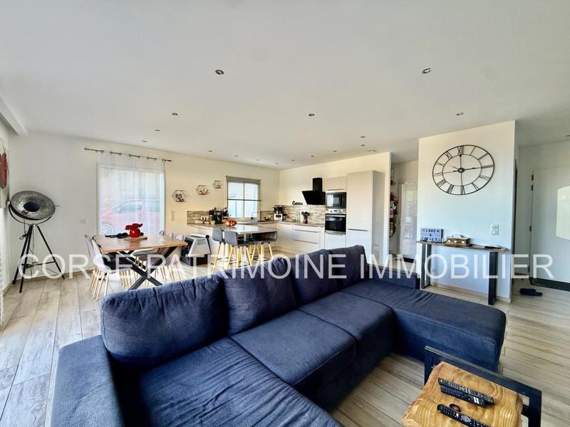 Maison - 124 m² - 6 pièces