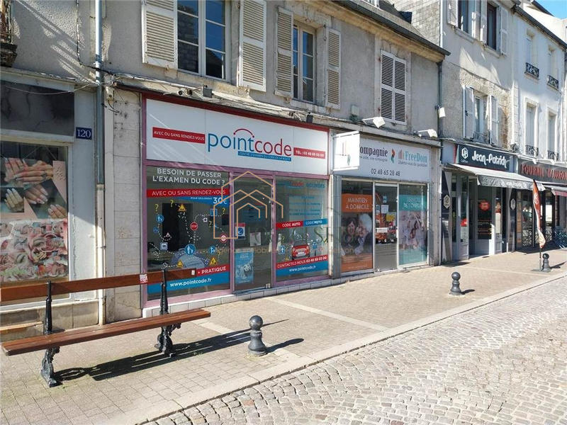 Local commercial - 34 m² - 1 pièce