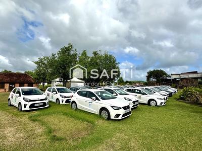 Local commercial - 1 000 m² - 1 pièce