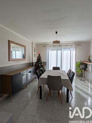 Maison - 103 m² - 4 pièces