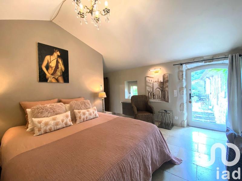 Maison - 420 m² - 14 pièces