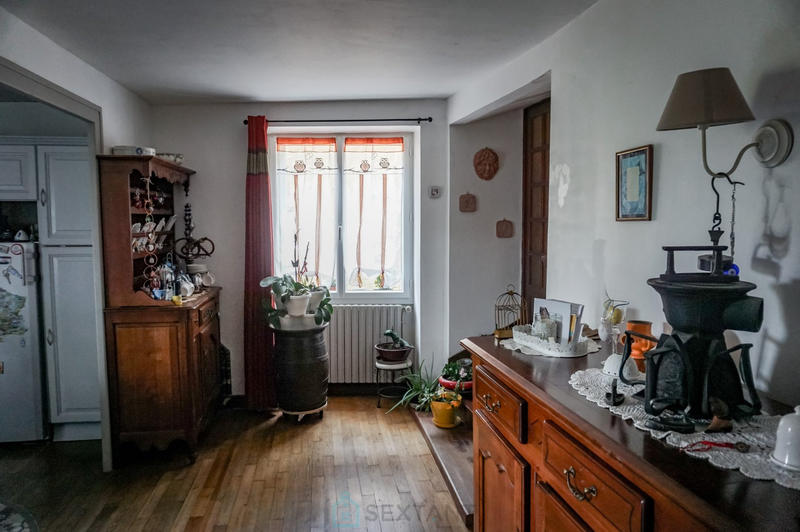 Maison - 193 m² - 6 pièces