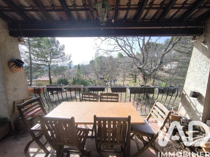 Maison - 123 m² - 5 pièces