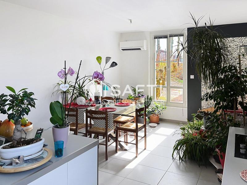 Maison - 147 m² - 8 pièces