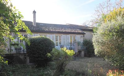 Maison - 344 m² - 15 pièces