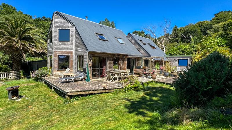 Maison - 136 m² - 6 pièces