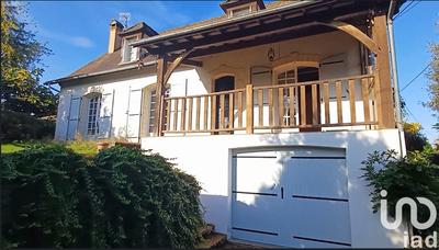 Maison - 140 m² - 6 pièces