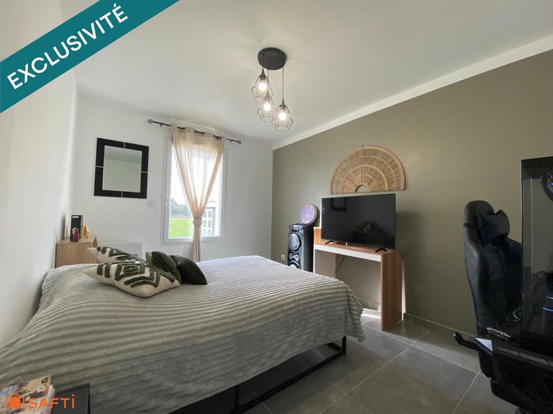 Maison - 90 m² - 4 pièces