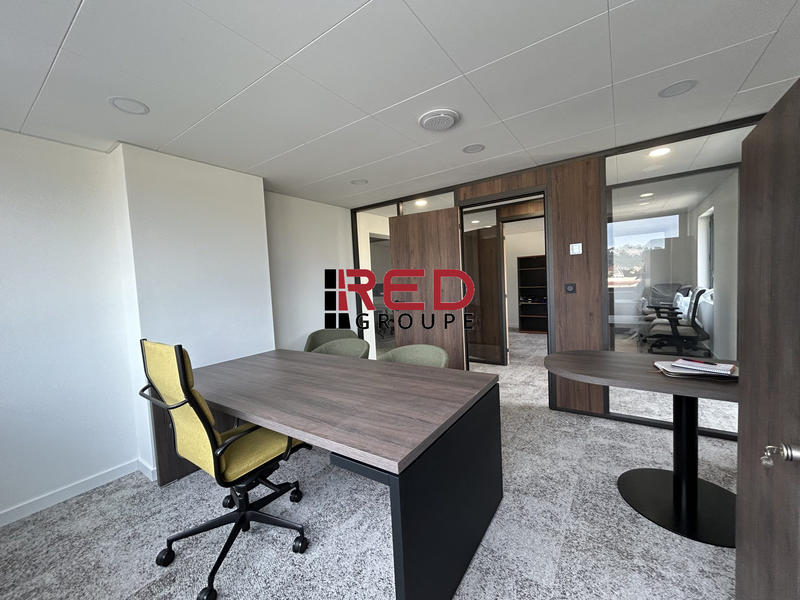 Bureau - 128 m²