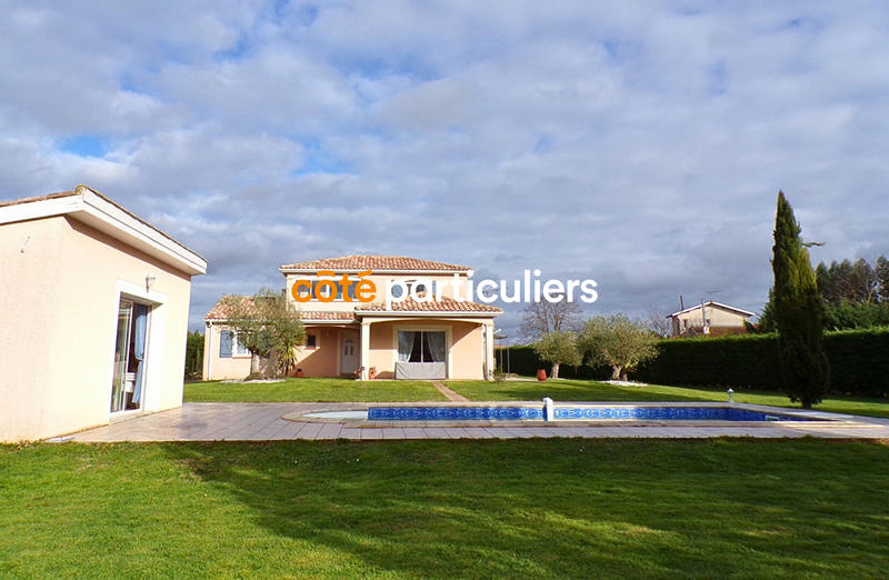 Maison - 140 m² - 5 pièces