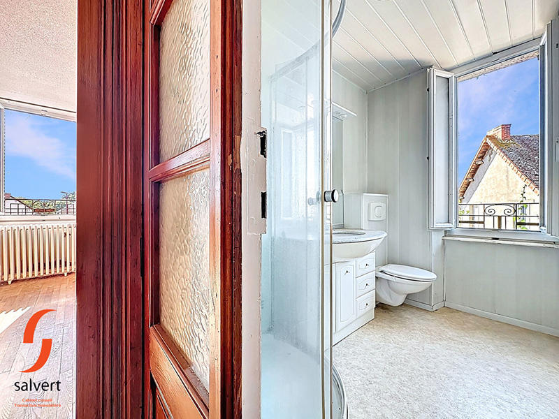 Maison - 279 m² - 8 pièces