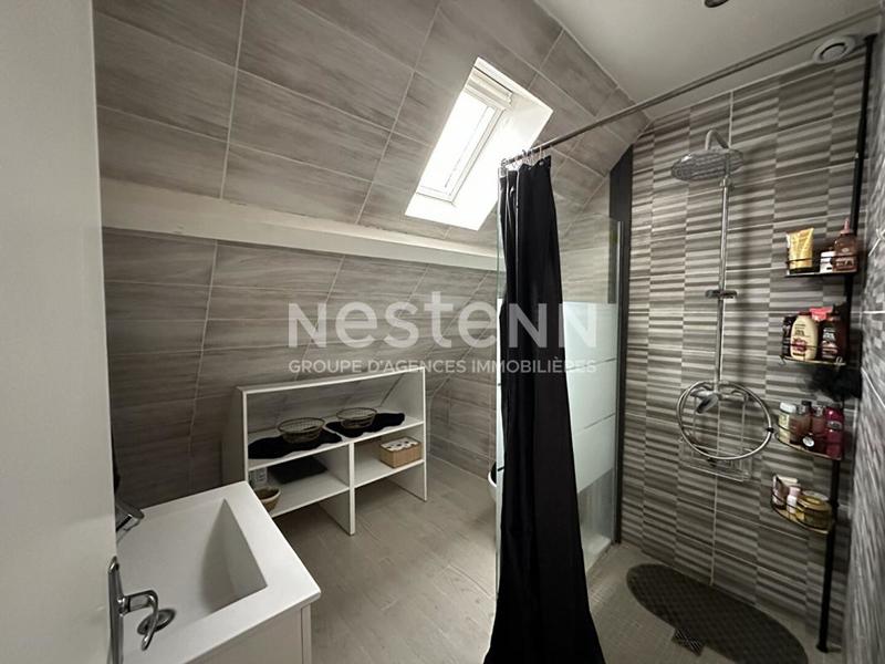 Maison - 190 m² - 8 pièces