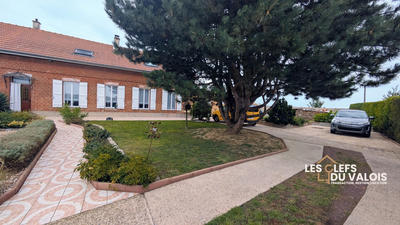 Maison - 170 m² - 6 pièces