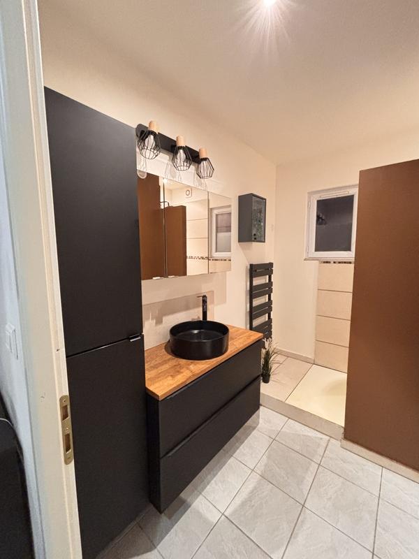 Appartement - 62 m² - 2 pièces