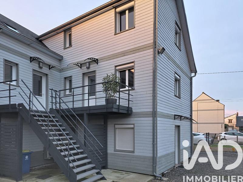 Duplex - 90 m² - 5 pièces