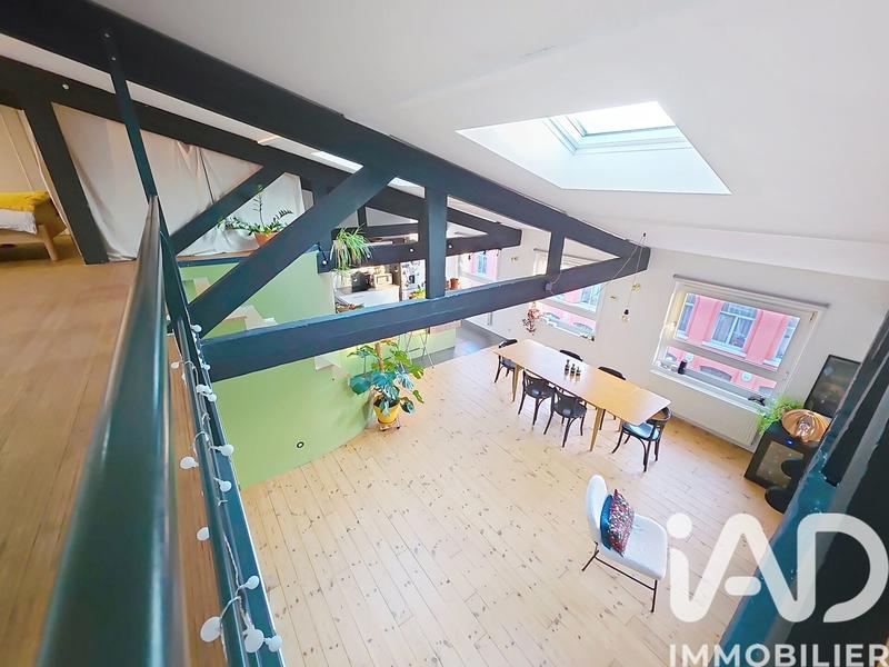 Loft - 87 m² - 3 pièces