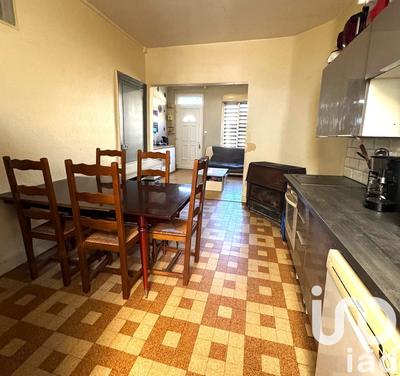 Maison - 80 m² - 4 pièces