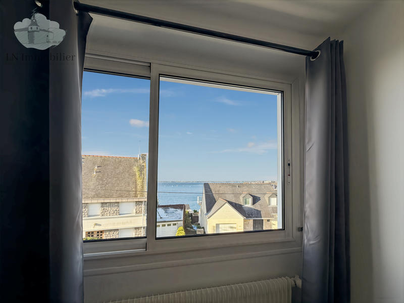 Maison - 137 m² - 5 pièces