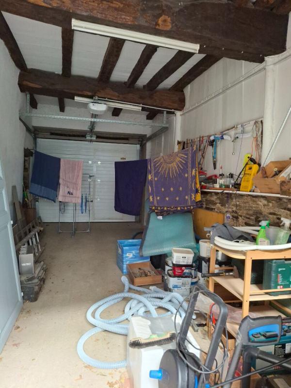 Maison - 280 m² - 10 pièces