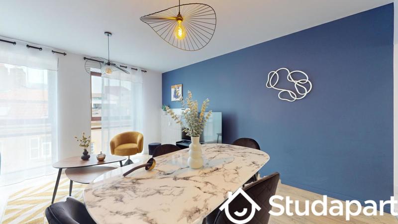 Chambre - 13 m² - 1 pièce