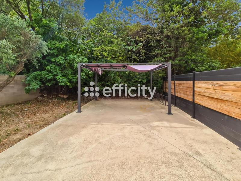 Appartement - 79 m² - 4 pièces