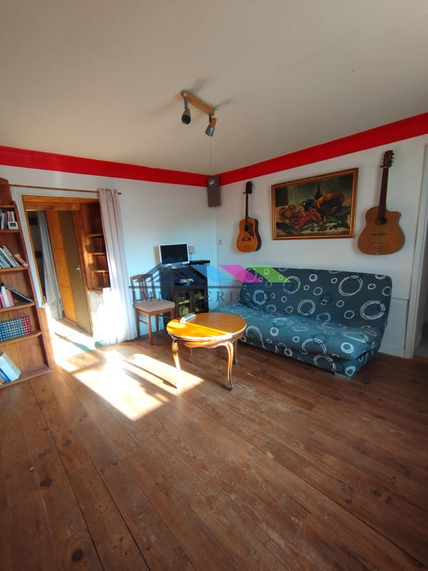 Maison - 85 m² - 5 pièces