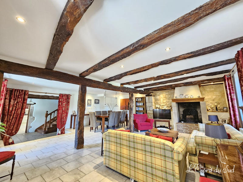 Bastide - 480 m² - 13 pièces
