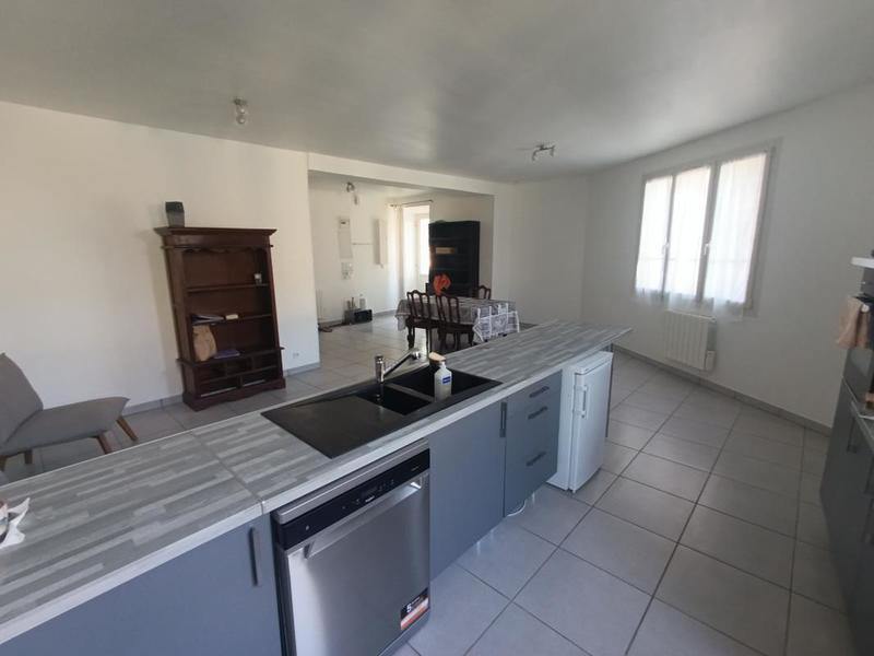 Maison - 96 m² - 4 pièces